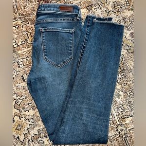 Abercrombie women’s jeans mid rise skinny dark wash size 27 (4) long